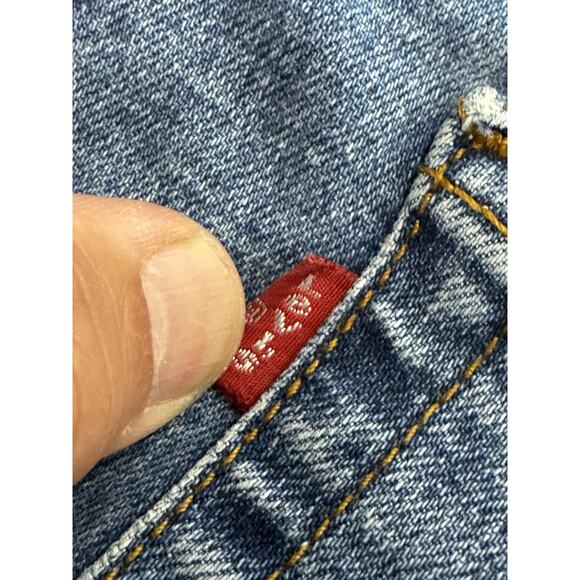 Vintage Levi's 550 Relaxed Boot Cut Jeans Women's Size 16 Long Blue Denim Y2K - Picture 7 of 9